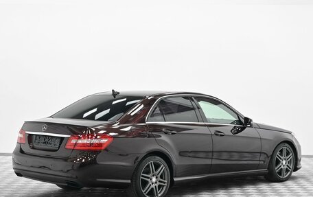 Mercedes-Benz E-Класс, 2012 год, 1 315 000 рублей, 4 фотография