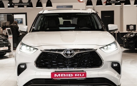 Toyota Highlander, 2026 год, 5 590 000 рублей, 2 фотография