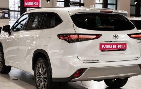 Toyota Highlander, 2026 год, 5 590 000 рублей, 6 фотография