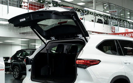 Toyota Highlander, 2026 год, 5 590 000 рублей, 7 фотография