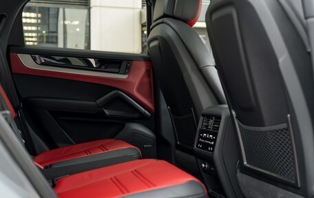 Porsche Cayenne III, 2026 год, 17 990 000 рублей, 38 фотография