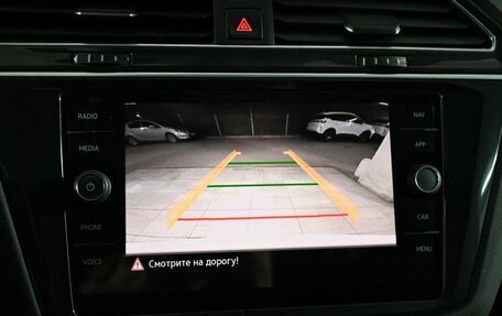Volkswagen Tiguan II, 2022 год, 2 835 000 рублей, 15 фотография