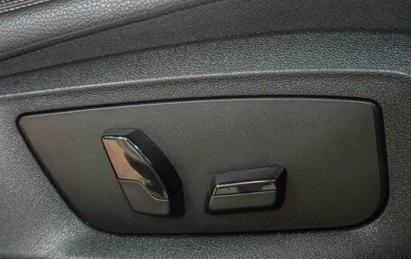 BMW 5 серия, 2019 год, 3 399 000 рублей, 23 фотография
