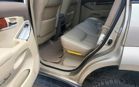 Toyota Land Cruiser Prado 120 рестайлинг, 2005 год, 1 550 000 рублей, 9 фотография