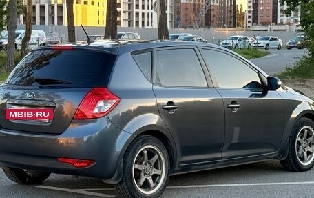 KIA cee'd I рестайлинг, 2010 год, 684 000 рублей, 10 фотография
