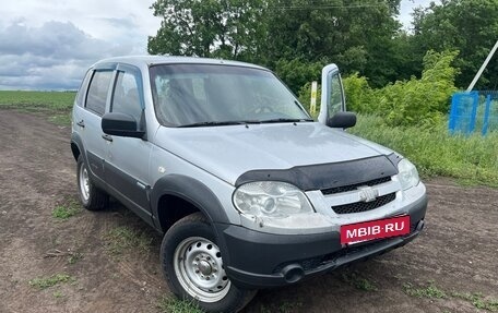 Chevrolet Niva I рестайлинг, 2009 год, 205 000 рублей, 5 фотография