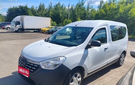 Renault Dokker, 2018 год, 940 000 рублей, 2 фотография