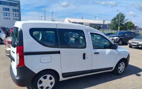 Renault Dokker, 2018 год, 940 000 рублей, 4 фотография