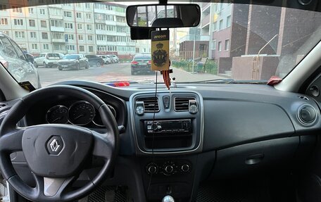 Renault Logan II, 2014 год, 650 000 рублей, 6 фотография