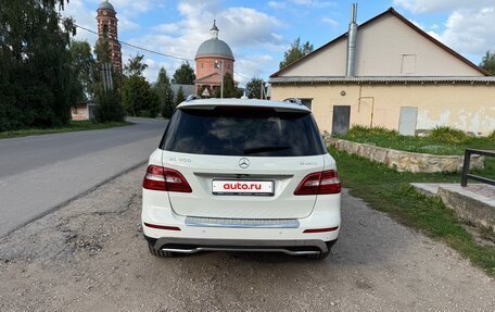Mercedes-Benz M-Класс, 2012 год, 2 190 000 рублей, 4 фотография
