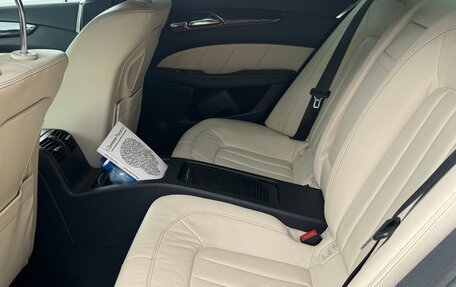 Mercedes-Benz CLS, 2012 год, 2 150 000 рублей, 6 фотография