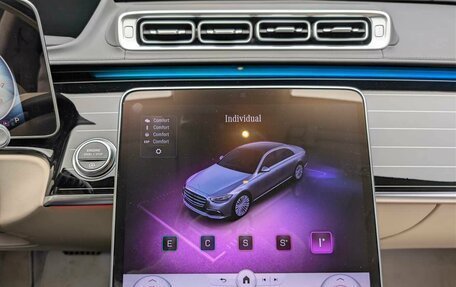 Mercedes-Benz S-Класс, 2022 год, 16 000 000 рублей, 22 фотография