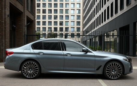 BMW 5 серия, 2018 год, 3 900 000 рублей, 12 фотография