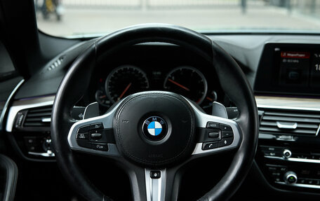 BMW 5 серия, 2018 год, 3 900 000 рублей, 23 фотография