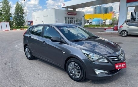 Hyundai Solaris II рестайлинг, 2016 год, 865 000 рублей, 7 фотография