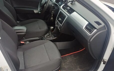 Skoda Rapid I, 2016 год, 1 170 000 рублей, 14 фотография