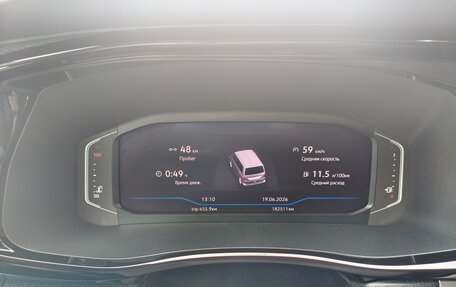 Volkswagen Multivan T6 рестайлинг, 2020 год, 5 000 000 рублей, 7 фотография