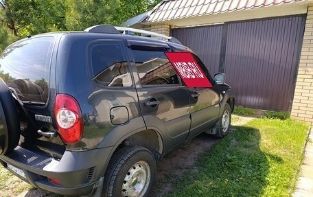Chevrolet Niva I рестайлинг, 2015 год, 490 000 рублей, 5 фотография