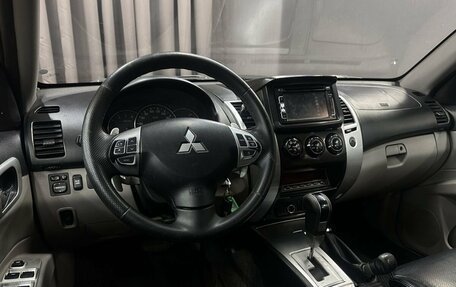 Mitsubishi Pajero Sport II рестайлинг, 2011 год, 1 199 999 рублей, 7 фотография
