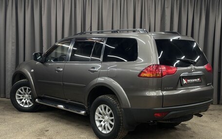 Mitsubishi Pajero Sport II рестайлинг, 2011 год, 1 199 999 рублей, 3 фотография
