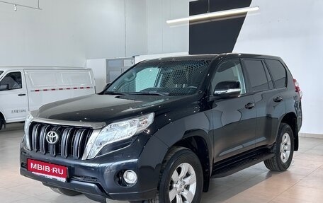 Toyota Land Cruiser Prado 150 рестайлинг 2, 2017 год, 3 490 000 рублей, 1 фотография