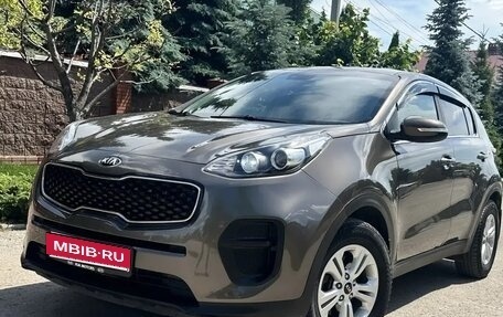 KIA Sportage IV рестайлинг, 2018 год, 1 790 000 рублей, 1 фотография