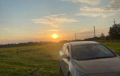 Opel Astra J, 2013 год, 890 000 рублей, 1 фотография