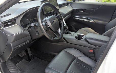 Toyota Venza, 2021 год, 4 900 000 рублей, 9 фотография