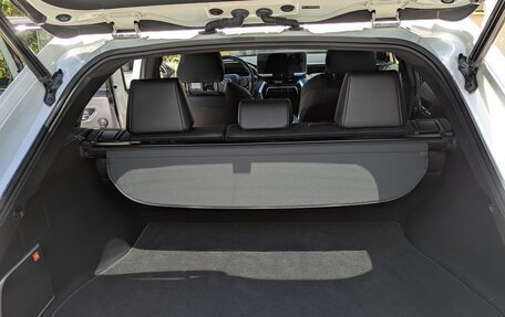 Toyota Venza, 2021 год, 4 900 000 рублей, 20 фотография