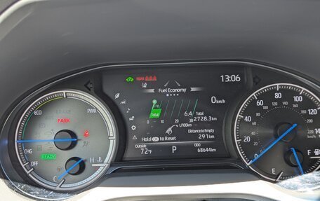 Toyota Venza, 2021 год, 4 900 000 рублей, 25 фотография