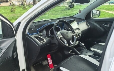 Hyundai ix35 I рестайлинг, 2012 год, 1 300 000 рублей, 4 фотография