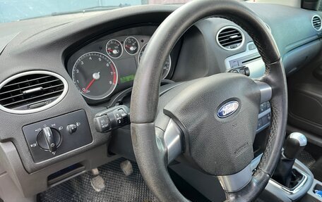 Ford Focus II рестайлинг, 2006 год, 300 000 рублей, 22 фотография