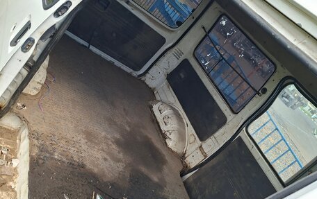 Mazda Bongo IV, 2005 год, 200 000 рублей, 9 фотография