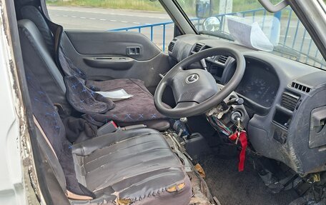 Mazda Bongo IV, 2005 год, 200 000 рублей, 5 фотография