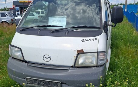 Mazda Bongo IV, 2005 год, 200 000 рублей, 4 фотография