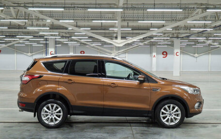 Ford Kuga III, 2017 год, 1 749 000 рублей, 4 фотография