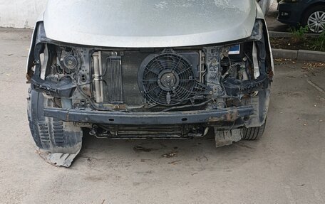 Hyundai Grand Starex Grand Starex I рестайлинг 2, 2008 год, 700 000 рублей, 4 фотография