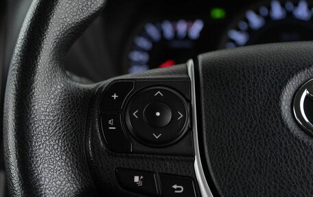 Toyota Noah III, 2017 год, 1 545 888 рублей, 15 фотография