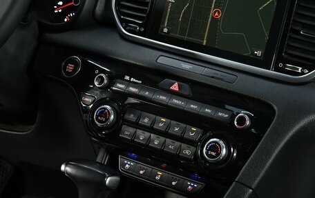 KIA Sportage IV рестайлинг, 2018 год, 2 165 000 рублей, 6 фотография