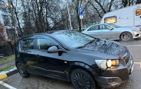 Chevrolet Aveo III, 2012 год, 409 999 рублей, 2 фотография