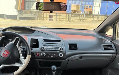 Honda Civic VIII, 2007 год, 750 000 рублей, 10 фотография
