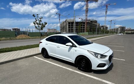 Hyundai Solaris II рестайлинг, 2018 год, 1 120 000 рублей, 3 фотография