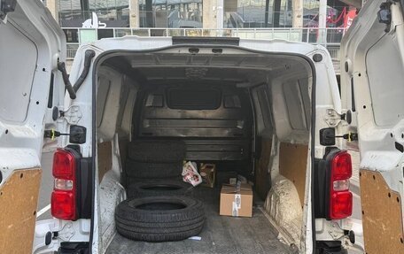 Opel Vivaro, 2021 год, 2 100 000 рублей, 8 фотография