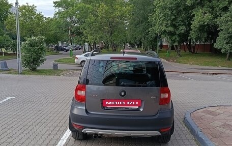 Skoda Yeti I рестайлинг, 2013 год, 800 000 рублей, 8 фотография
