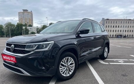 Volkswagen Taos, 2021 год, 2 650 000 рублей, 2 фотография