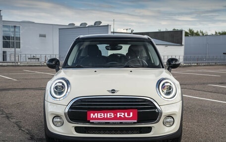 MINI Hatch, 2019 год, 2 290 000 рублей, 2 фотография