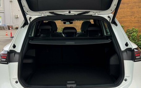 Volkswagen Tiguan, 2026 год, 4 555 000 рублей, 13 фотография