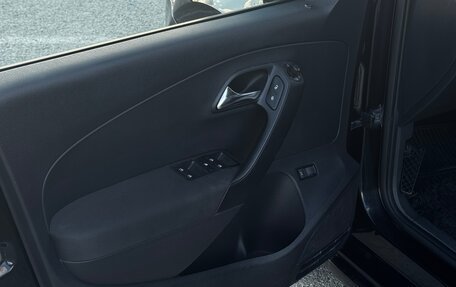 Volkswagen Polo VI (EU Market), 2013 год, 810 000 рублей, 10 фотография