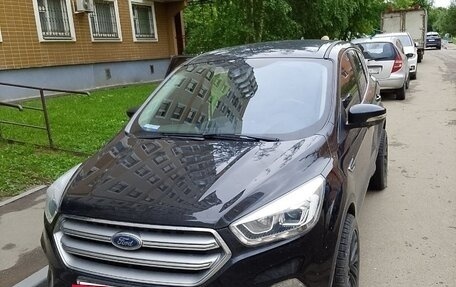 Ford Kuga III, 2017 год, 1 350 000 рублей, 3 фотография
