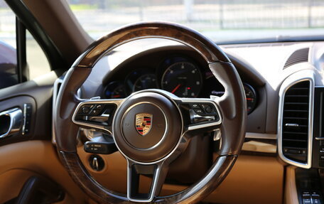 Porsche Cayenne III, 2015 год, 3 690 000 рублей, 16 фотография